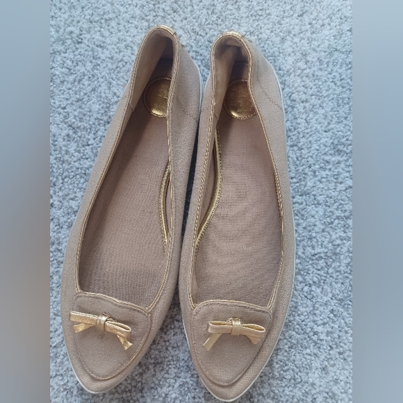 Tory Burch Dakota sneaker-Canvas/Metallic gold tan size 9 - Picture 9 of 10